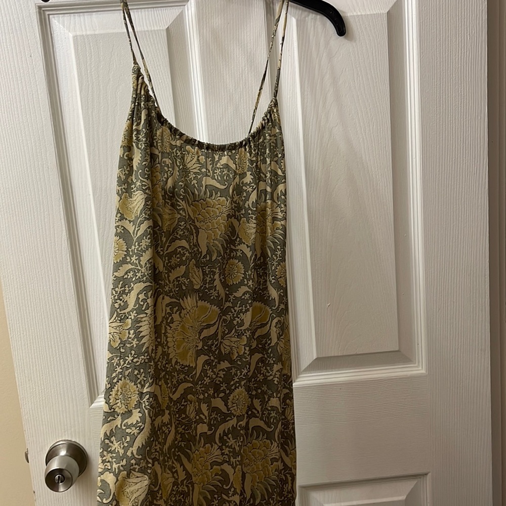 Vince dress 👗 sizes S